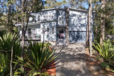 /international/au/4-woodbrook-trail-murrays-beach-nsw-151414328/