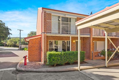 /international/au/32-10-albert-street-ourimbah-nsw-151511088/