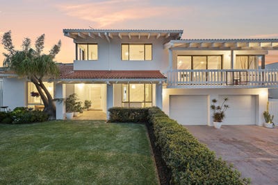 /international/au/111-clement-drive-karrinyup-wa-152537444/