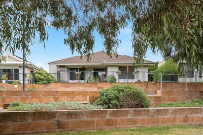 /international/au/4-perks-lane-baldivis-wa-151367892/