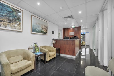 /international/au/10-2-4-ocean-street-maroochydore-qld-505170580/