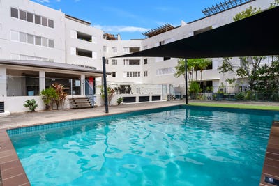 /international/au/306-92-digger-street-cairns-north-qld-150923688/