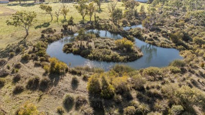 /international/au/lot-1-2-bowling-club-road-lucindale-sa-204556676/