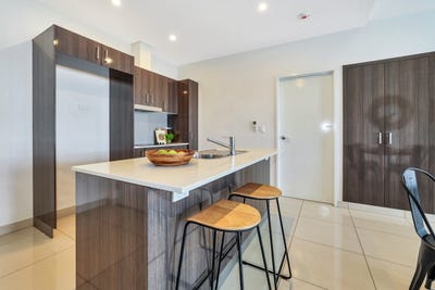 /international/au/61-15-fairweather-crescent-coolalinga-nt-151617708/