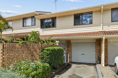 /international/au/23-221-old-kent-road-greenacre-nsw-152674316/