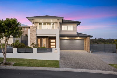 /international/au/19-augusta-parkway-shell-cove-nsw-152467744/