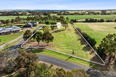 /international/au/61-tarraford-way-batesford-vic-204683636/