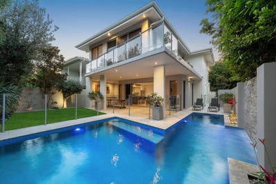 /international/au/3-whitehaven-parade-yaroomba-qld-151161392/