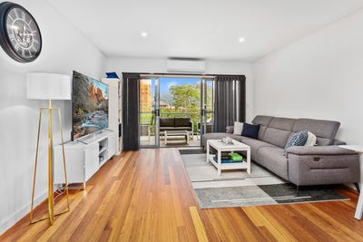 /international/au/8-46-bourke-street-north-wollongong-nsw-148610872/?lang=en