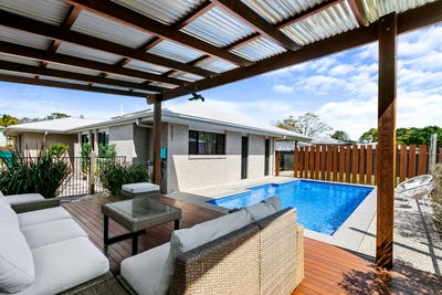 /international/au/232-cheapside-street-maryborough-qld-152363692/