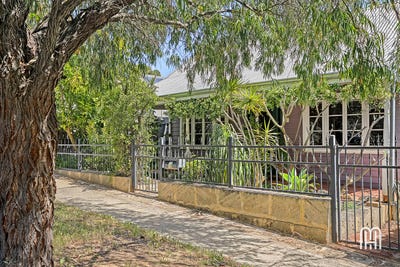 /international/au/10-monument-street-mosman-park-wa-152669796/