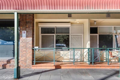 /international/au/3-naughton-place-carlton-vic-150728080/