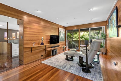 /international/au/12-colorado-avenue-bardon-qld-151016160/