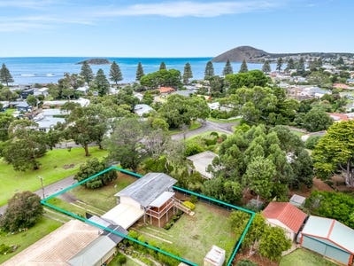 /international/au/17-lord-hobart-crescent-encounter-bay-sa-150874000/