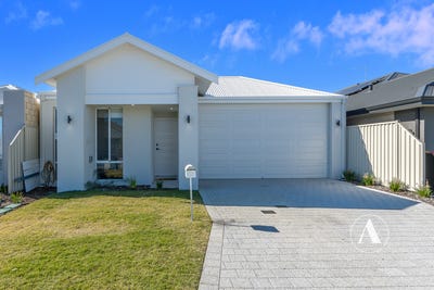 /international/au/13-palmerston-loop-hilbert-wa-151320444/