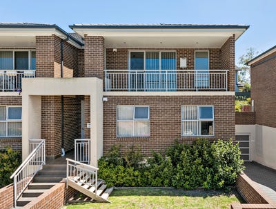 /international/au/8-1-woodlands-street-baulkham-hills-nsw-151358376/