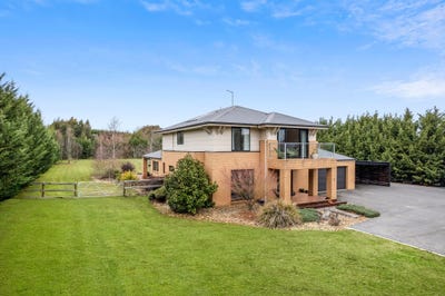 /international/au/6-blanchfield-drive-kyneton-vic-148631556/