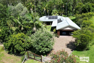/international/au/81-long-road-pie-creek-qld-148532104/