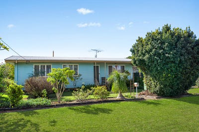 /international/au/19-skinner-street-gatton-qld-151556188/