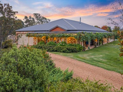 /international/au/219-ogilvies-road-mansfield-vic-150749500/