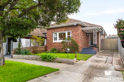 /international/au/42-disraeli-grove-pascoe-vale-south-vic-151558172/
