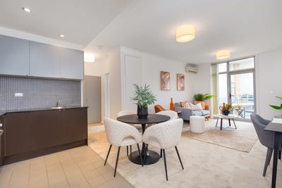 /international/au/338-25-33-allen-street-waterloo-nsw-148586856/