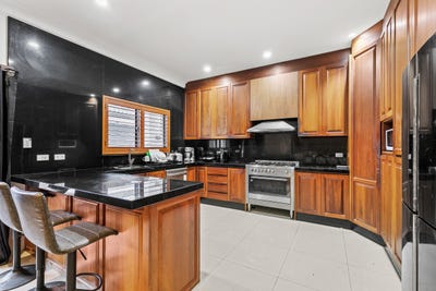 /international/au/80-permanent-ave-earlwood-nsw-148161580/