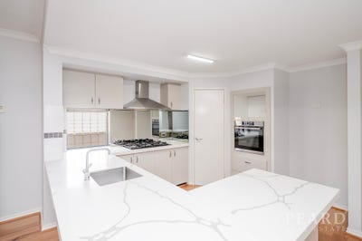 /international/au/5-myall-fairway-clarkson-wa-151199172/