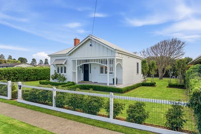 /international/au/44-cox-street-port-fairy-vic-151349548/