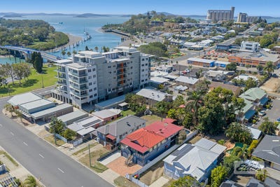 /international/au/10-glenlyon-street-gladstone-central-qld-152457440/