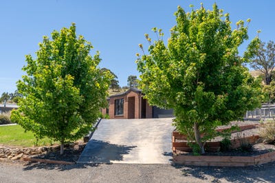 /international/au/26-28-scarlett-street-avenel-vic-151514540/