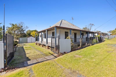 /international/au/14-haslingden-street-moruya-nsw-148525932/