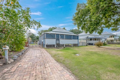 /international/au/12-lawrence-street-bundaberg-north-qld-148581820/?lang=zh-tw