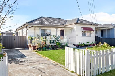 /international/au/6-6a-ashcroft-avenue-casula-nsw-148623832/?lang=pt