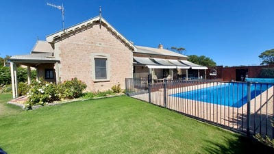 /international/au/56-woodlawn-road-streaky-bay-sa-151151068/