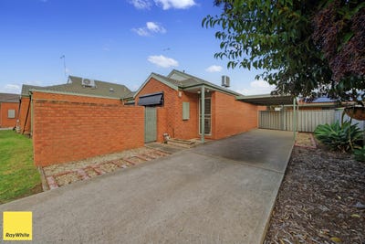 /international/au/6-16-helmer-street-mooroopna-vic-151289012/