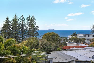 /international/au/34-henzell-street-dicky-beach-qld-152389240/