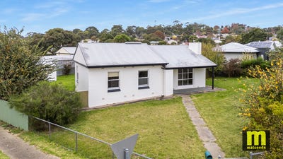 /international/au/71-crouch-south-street-mount-gambier-sa-151400184/