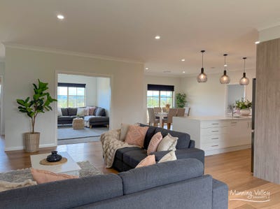 /international/au/16-helmich-close-wingham-nsw-148597356/