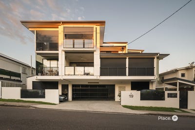 /international/au/5-19-howard-street-morningside-qld-151662584/