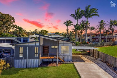 /international/au/5-petrel-avenue-river-heads-qld-148445880/
