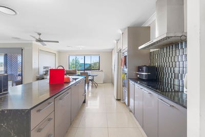 /international/au/6-wheatfield-street-kalbar-qld-152409516/