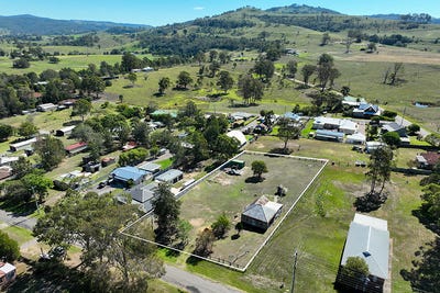 /international/au/14-church-street-gresford-nsw-204504400/