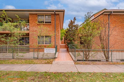 /international/au/8-1-waddell-place-curtin-act-151193656/