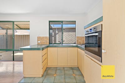/international/au/3-211-brixton-street-kenwick-wa-151189964/