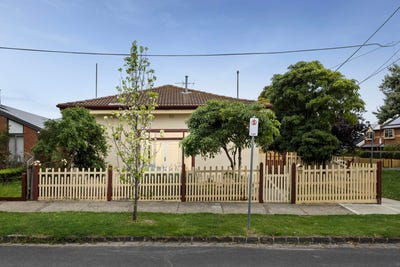 /international/au/15-violet-street-williamstown-north-vic-152704188/