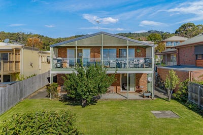 /international/au/56a-kent-street-dromana-vic-151216056/