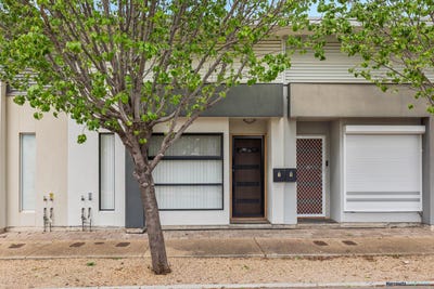 /international/au/7-jonas-street-munno-para-sa-152639248/
