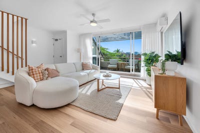 /international/au/9-40-42-britannia-avenue-broadbeach-qld-151229396/