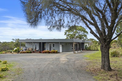 /international/au/7a-burgess-street-swansea-tas-148700156/?lang=en